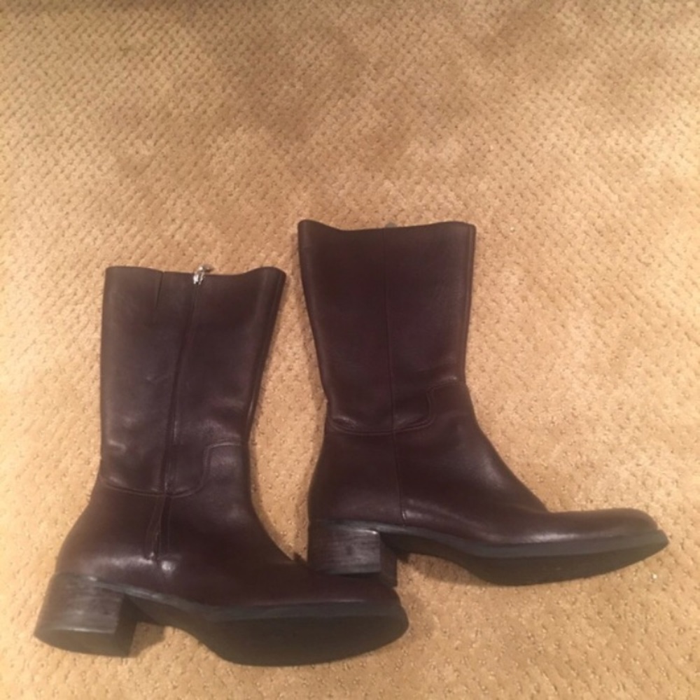 Rockport boots 8.5